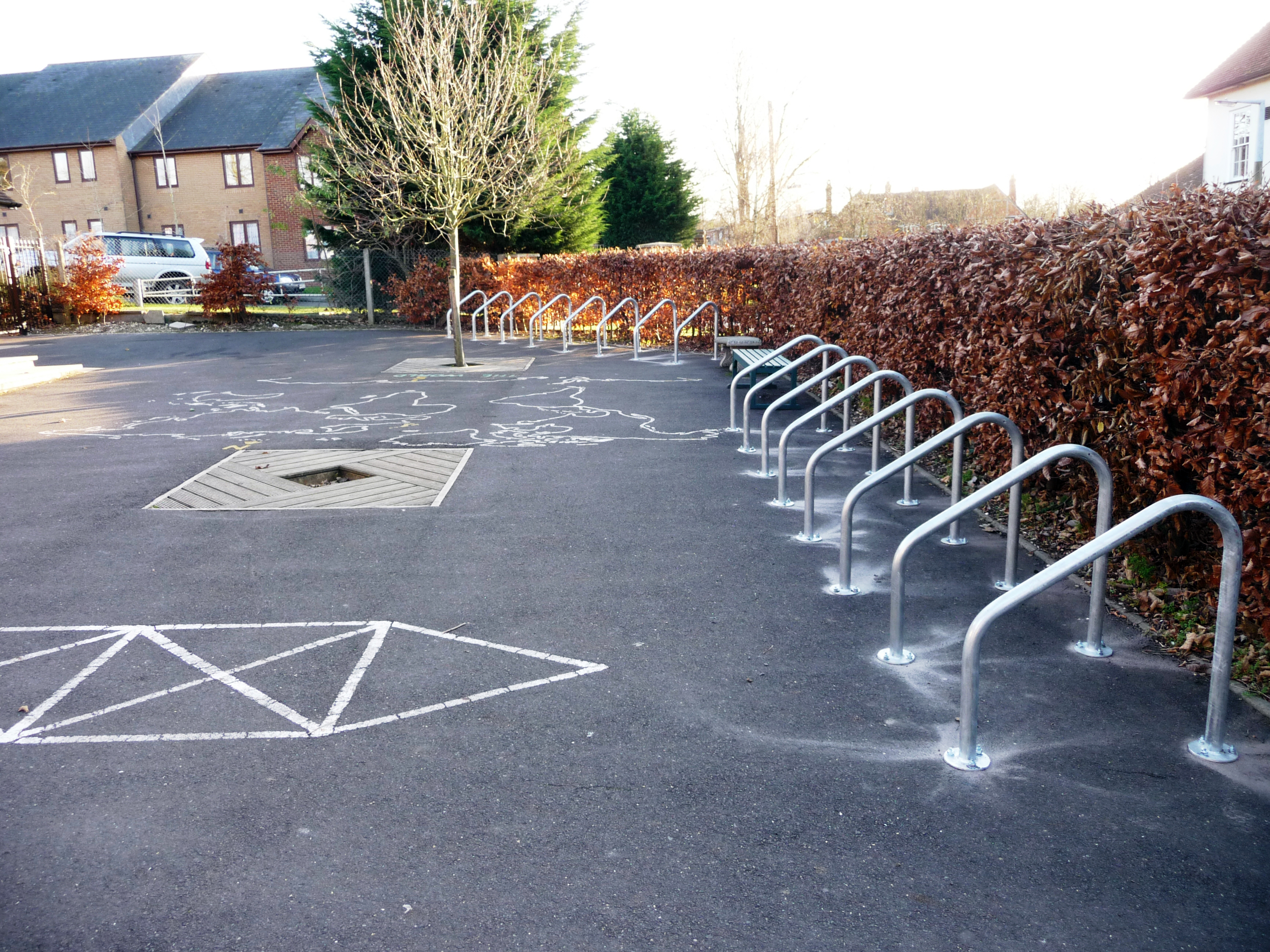 school cycle stand